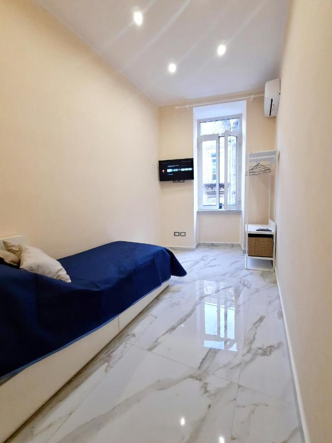 Re Ferdinando Apartment Наполи Екстериор снимка