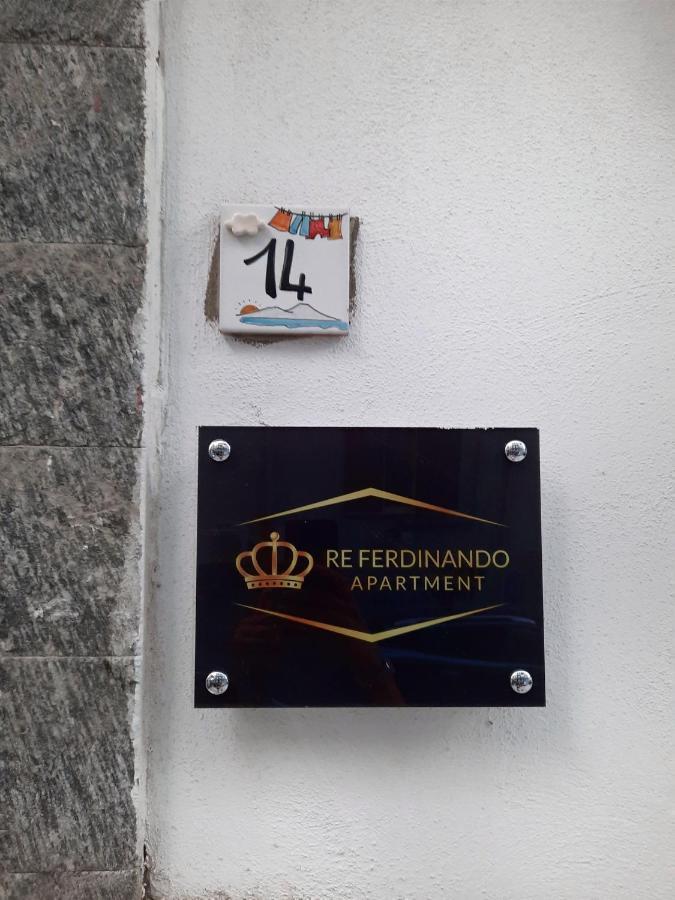 Re Ferdinando Apartment Наполи Екстериор снимка